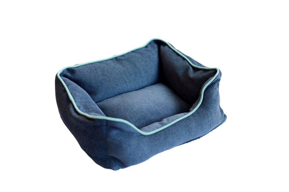 Chenille Lounger Bed in Blue with green