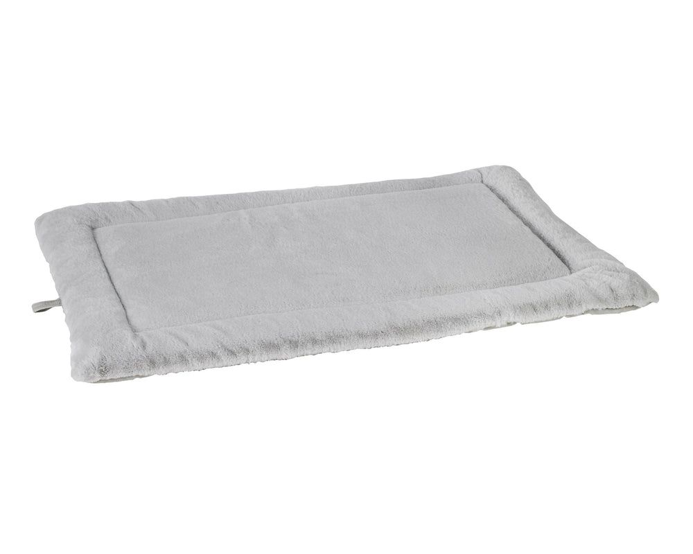Cosmopolitan Mat, Faux Fur in Cloud / Granite