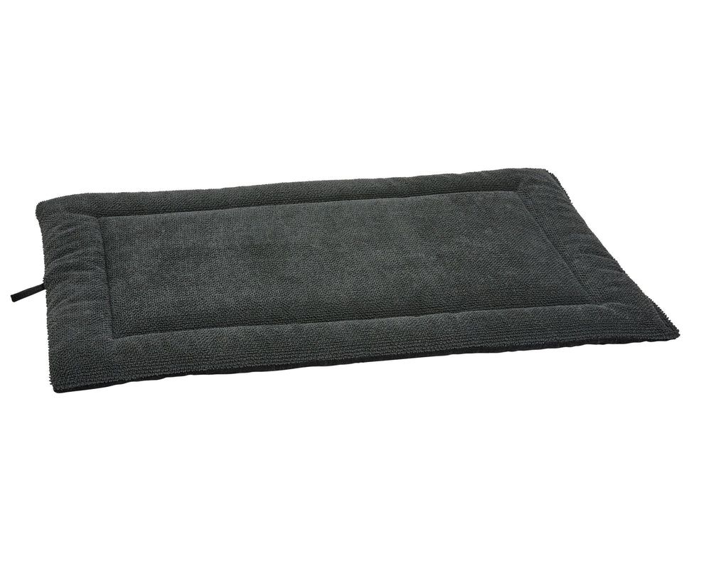 Cosmopolitan Mat, Signature Textures in Chia / Licorice