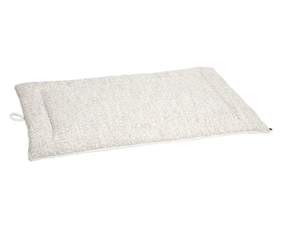 Cosmopolitan Mat, Signature Textures in White Pearl / Vanilla