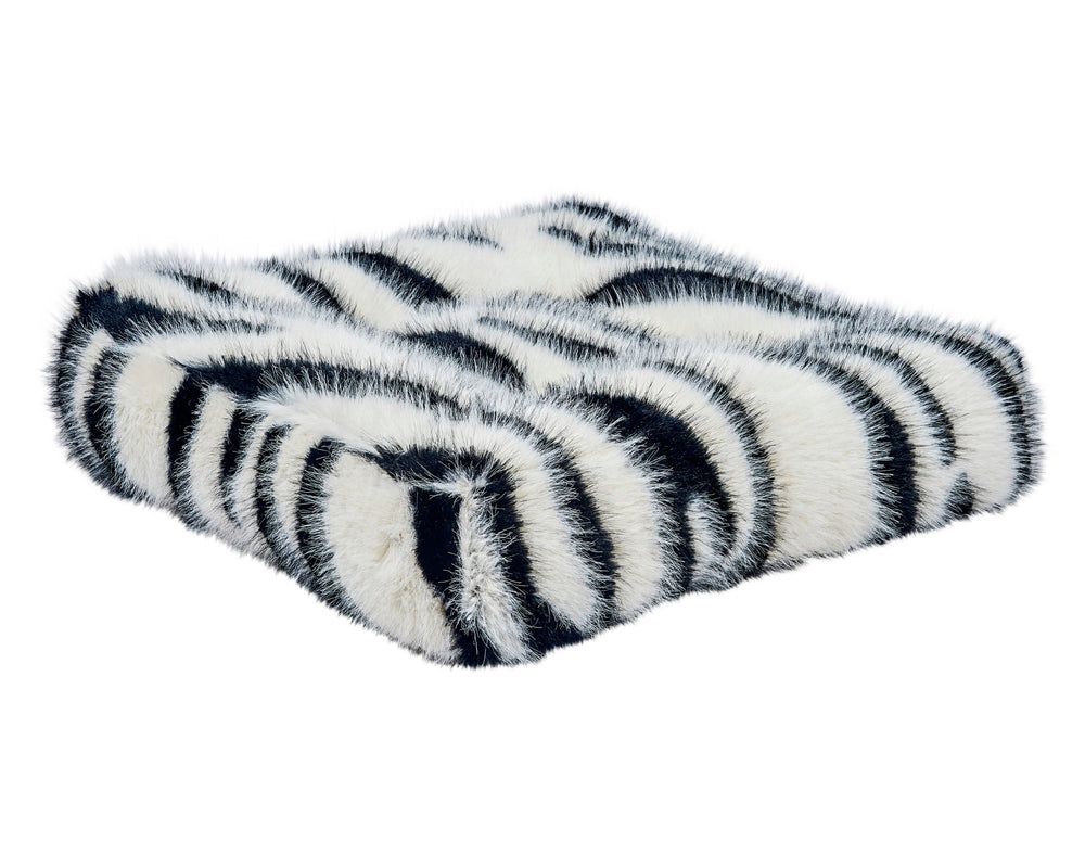 Piazza Bed Outer Cover in White Bengal