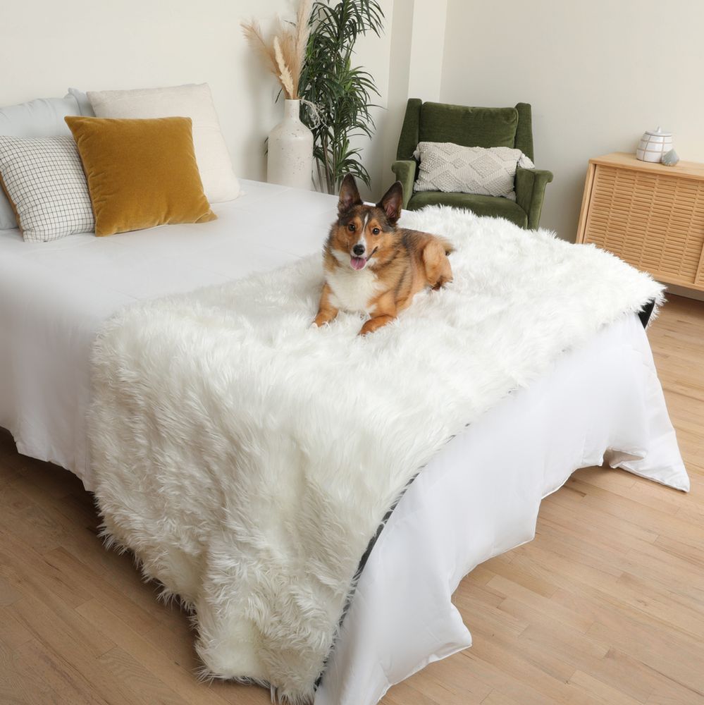 PupProtector™ Waterproof Bed Runner in Polar White