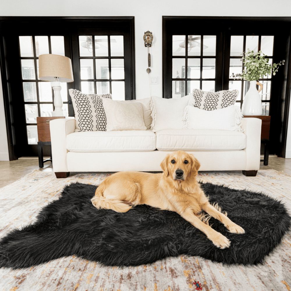 PupRug® Faux Fur Orthopedic Bed in Midnight Black