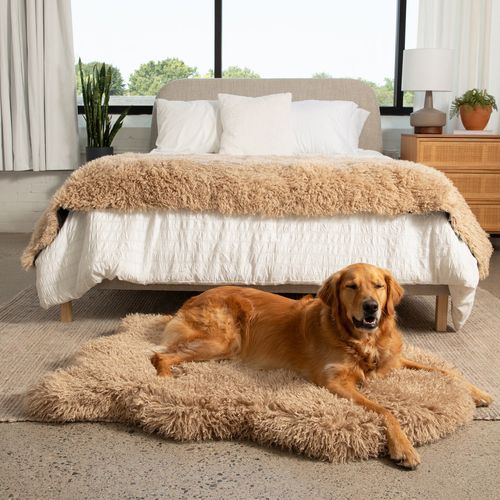 PupRug® Luxe Faux Fur Orthopedic Bed in Plush Sheep Tan
