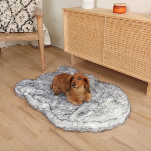 PupRug® Luxe Faux Fur Orthopedic Bed in Ultra Plush Arctic Fox