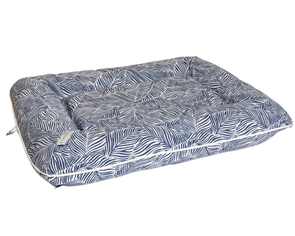 Sun Lounger in Navy Palms
