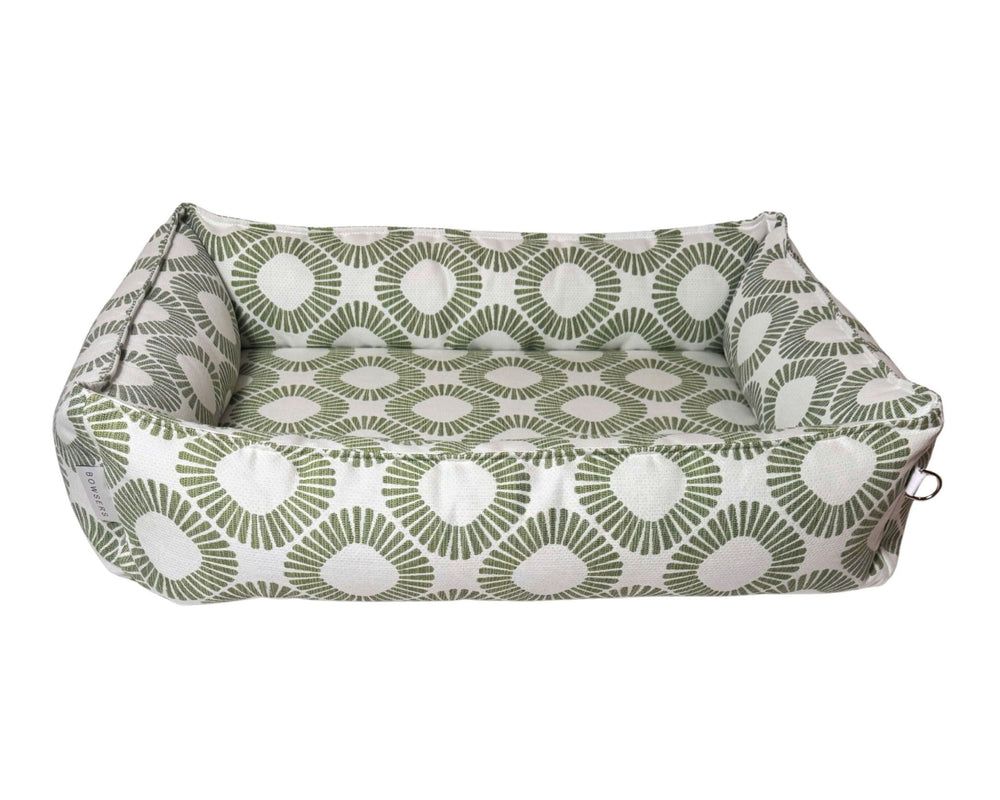 Terrace Bed in Seagrass